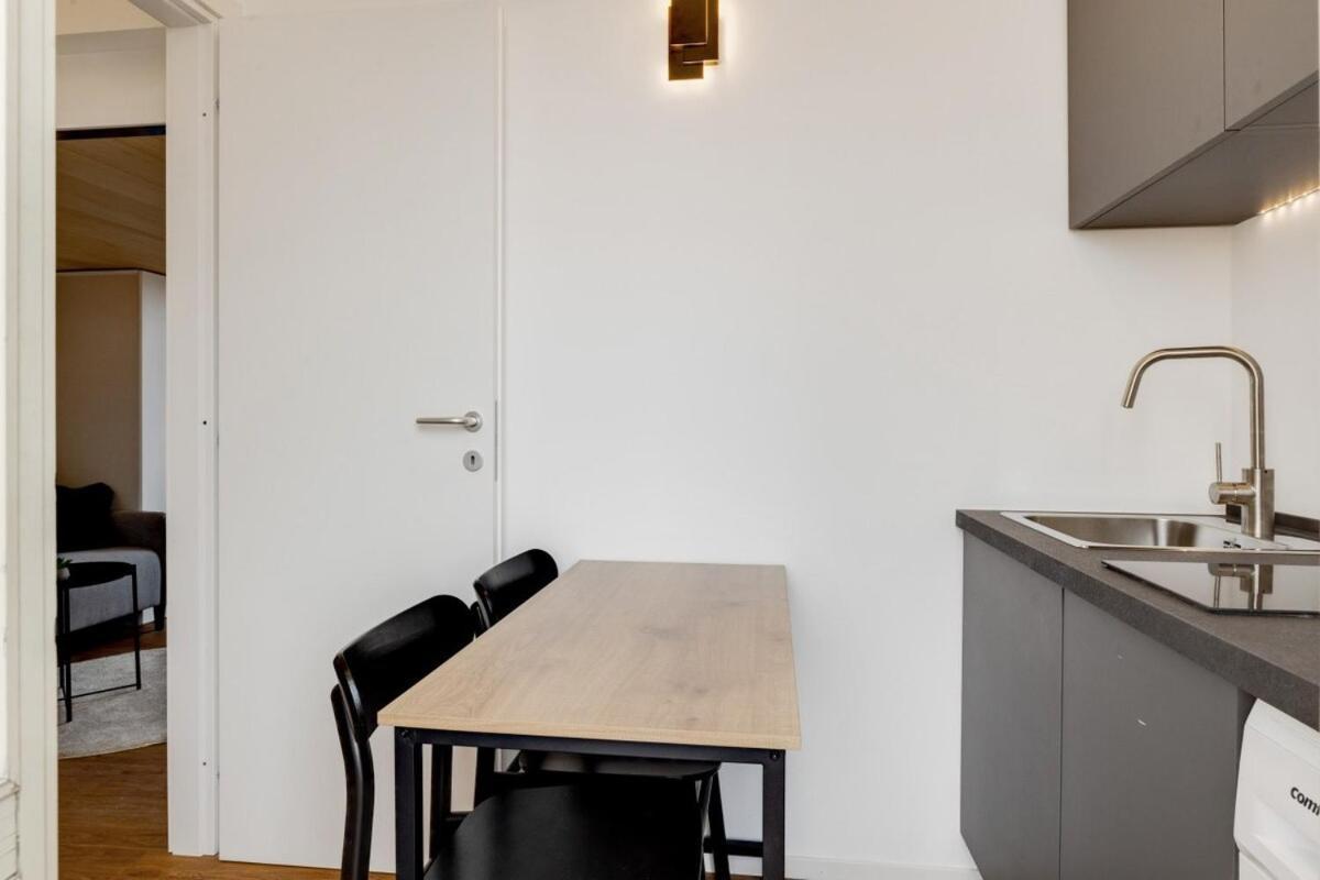 Homeby, Cozy Penthouse Apartment ミラノ エクステリア 写真