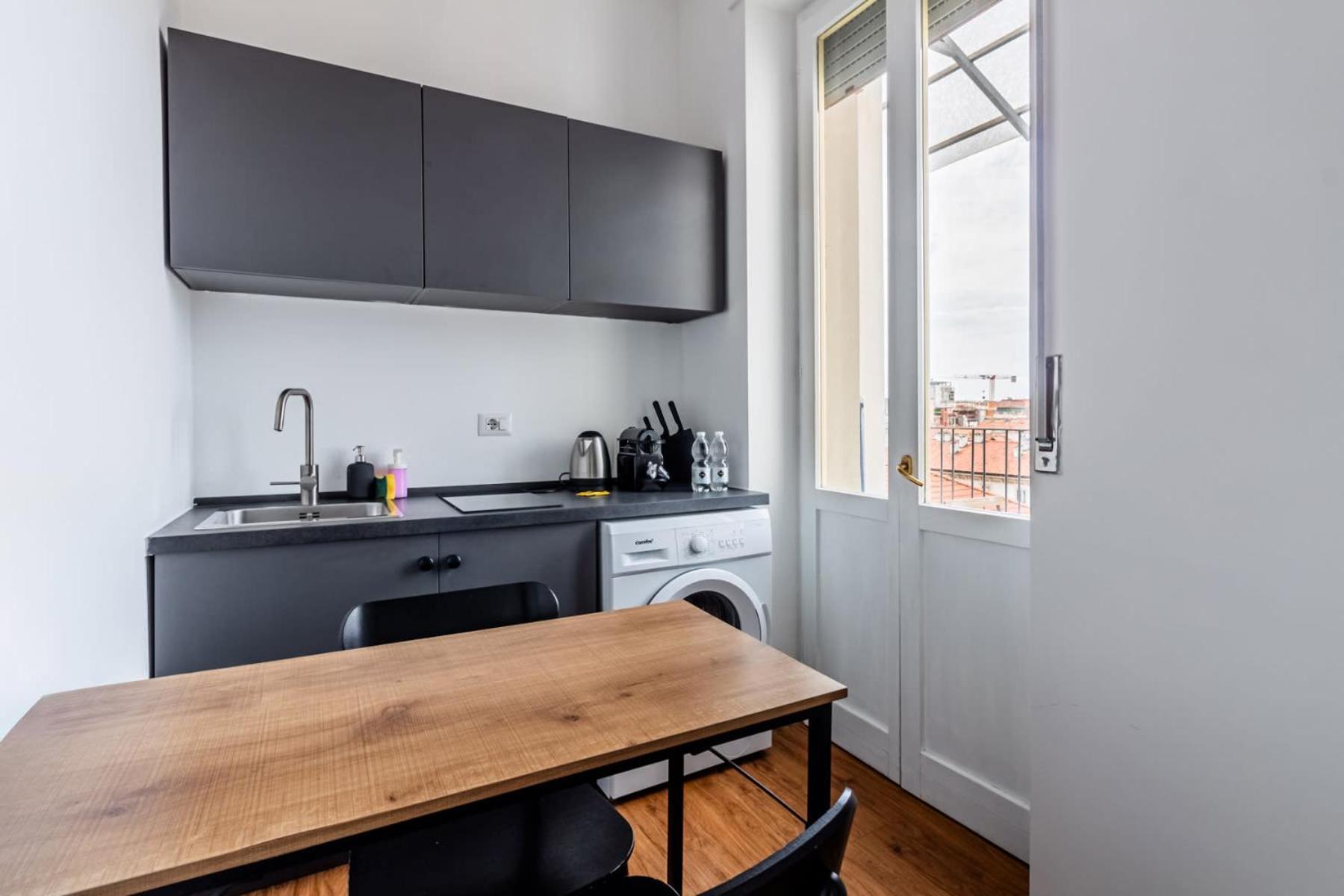 Homeby, Cozy Penthouse Apartment ミラノ エクステリア 写真